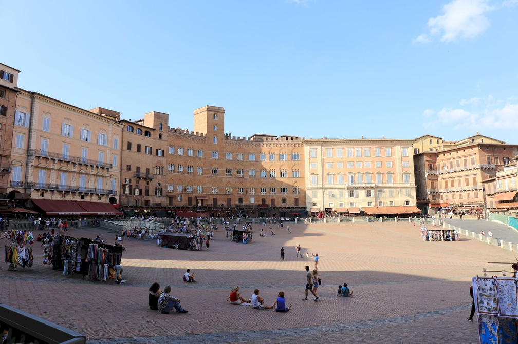 2017-06-25 Arezzo