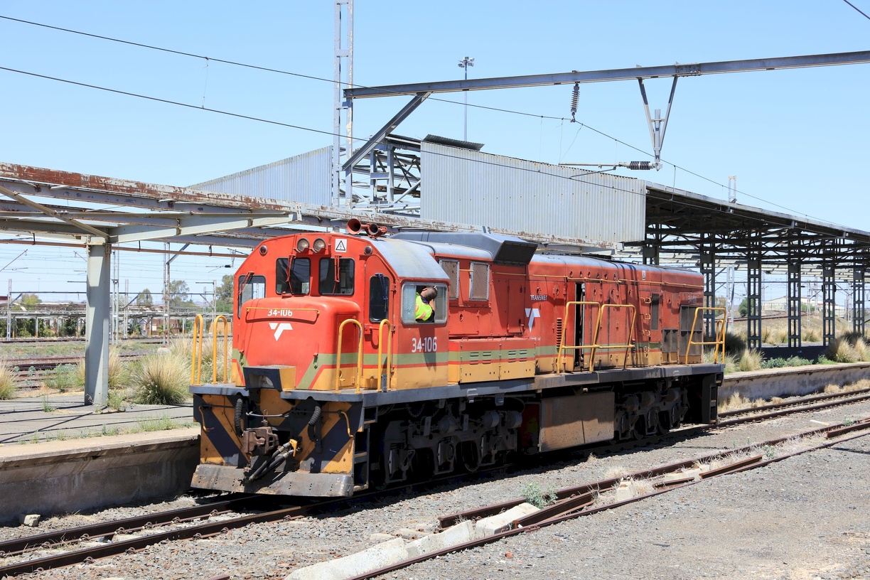 2018-10-24 Zugfahrt durch die Karoo