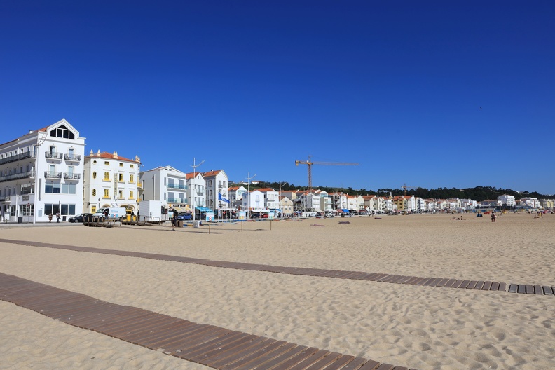 2021-06-24  Nazaré