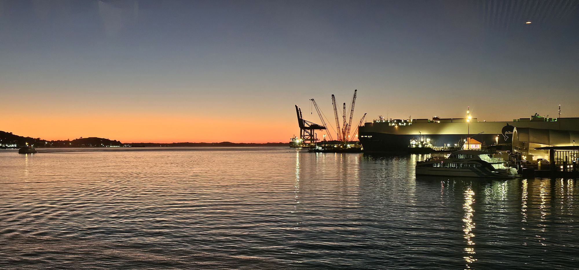 2026-05-15 Sonnenaufgang in Auckland
