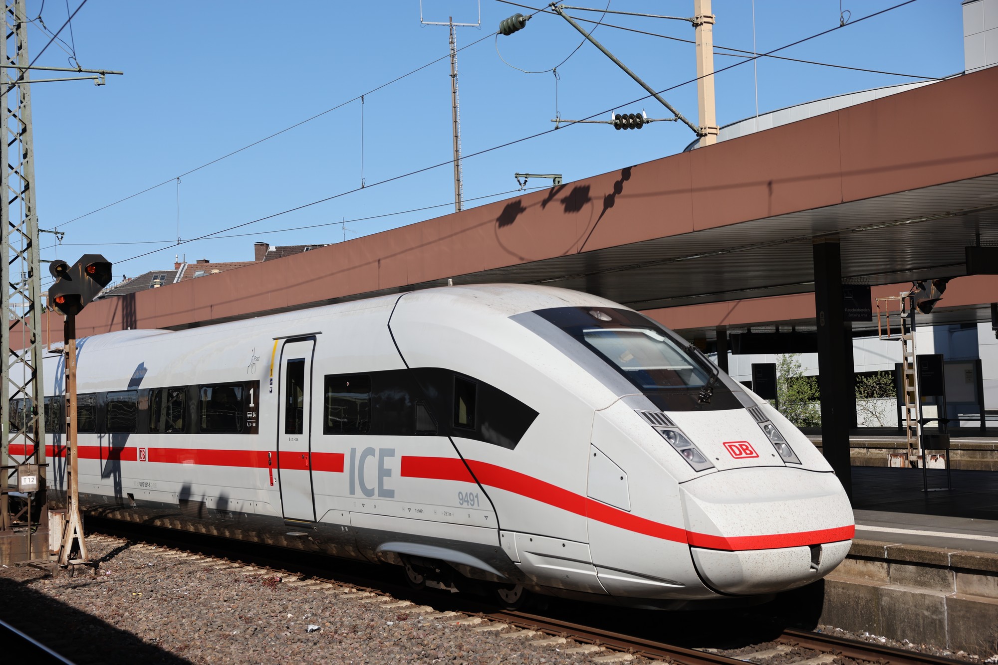 UIC 94 0412 / DB BR 412 / ICE 
