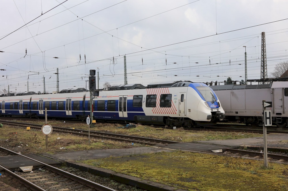 UIC 94 0442 / DB BR 442 / Bombardier Talent 2