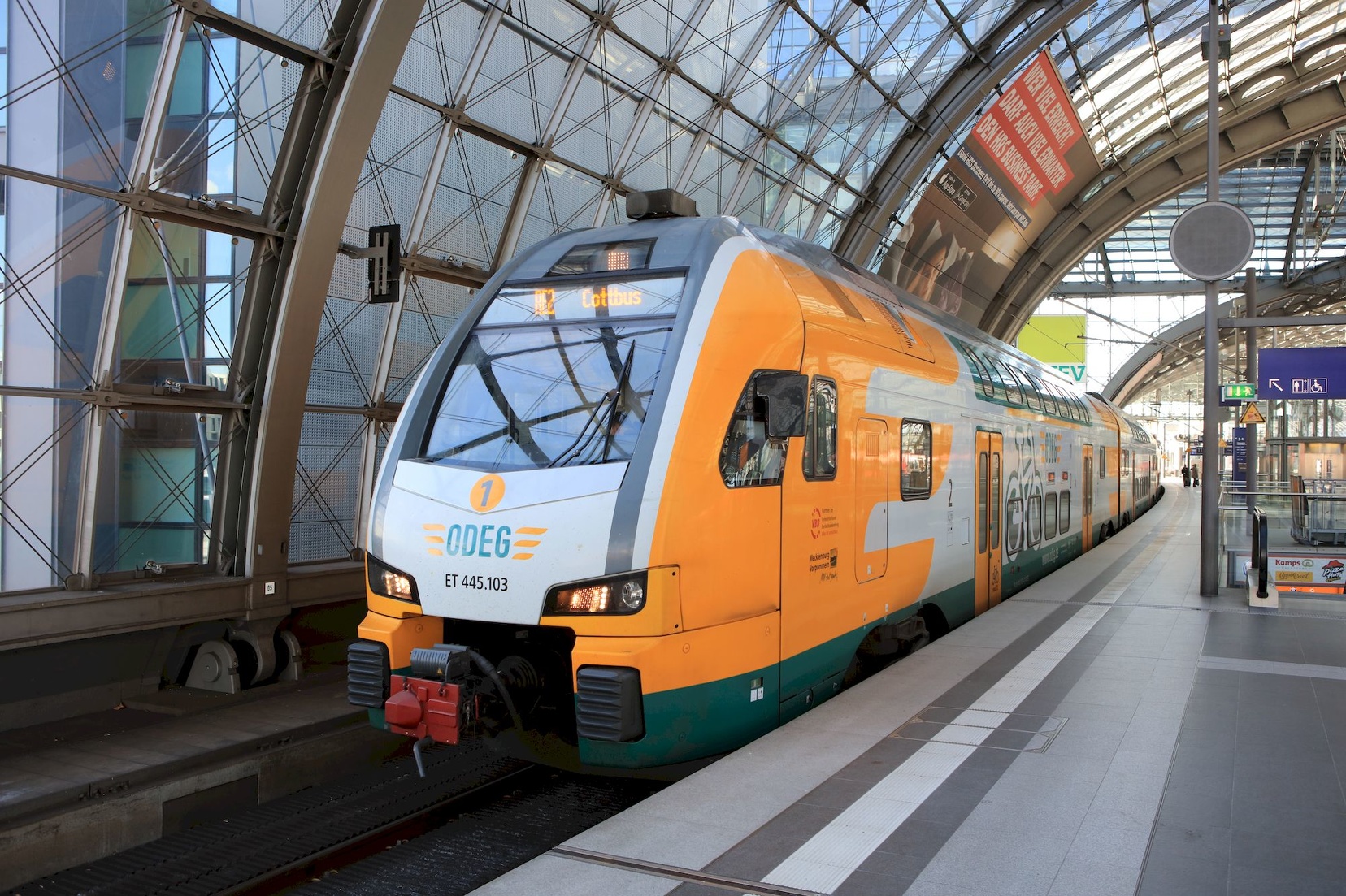 UIC 94 0445 / DB BR 445.1 / Stadler KISS