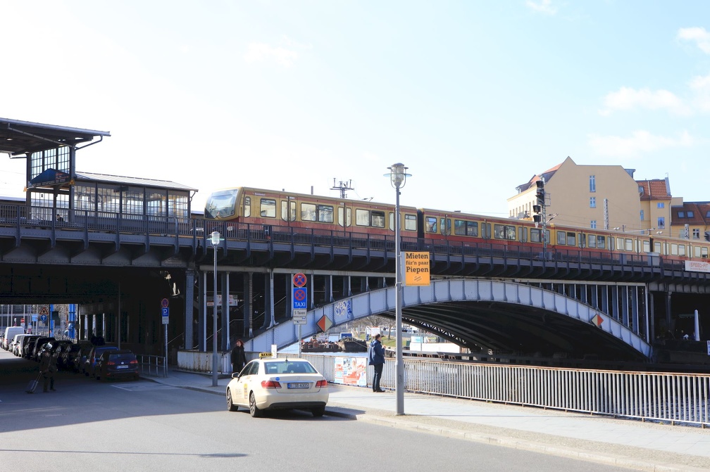 UIC 94 0481 / DB BR 481 / S-Bahn Berlin ( Mittelwagen Baureihe 482)